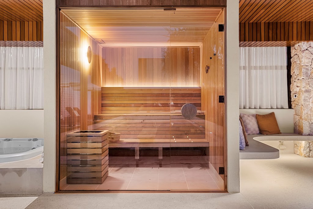 Seaclusion Beachfront House &SPA Wellness Retreat | 5-7 Beech Ln, Casuarina NSW 2487, Australia | Phone: 0402 279 784