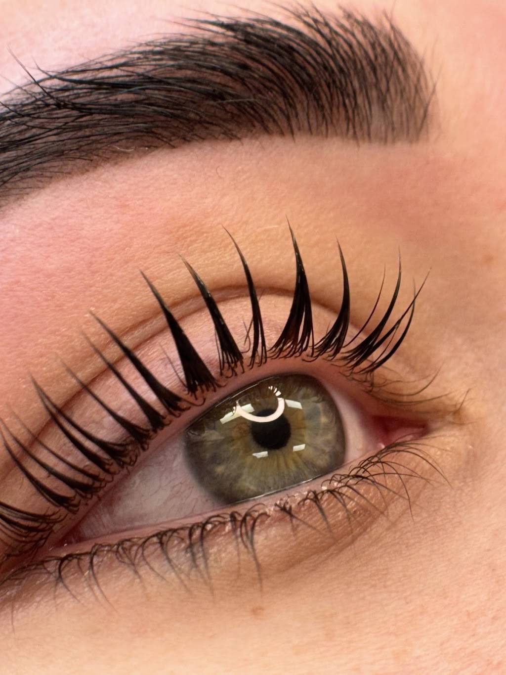 MP Lash Artistry | unit 4/22 Somerset Ave, Narellan NSW 2567, Australia | Phone: 0438 781 853