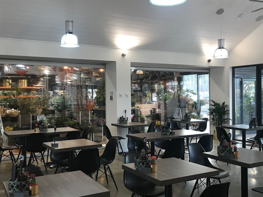 Fork N Flower | 392-400 Bellarine Hwy, Moolap VIC 3224, Australia | Phone: (03) 5250 6757