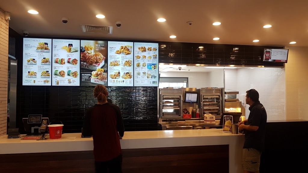 KFC Oxenford | 8 Leo Graham Way, Oxenford QLD 4210, Australia | Phone: (07) 5580 4654