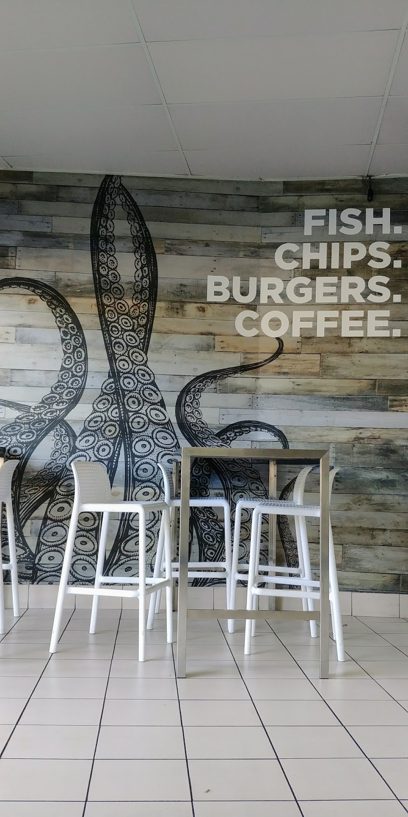 Fishbone | restaurant | Crestwood Plaza, Shop 11/458 Olsen Ave, Molendinar QLD 4214, Australia | 0755396933 OR +61 7 5539 6933