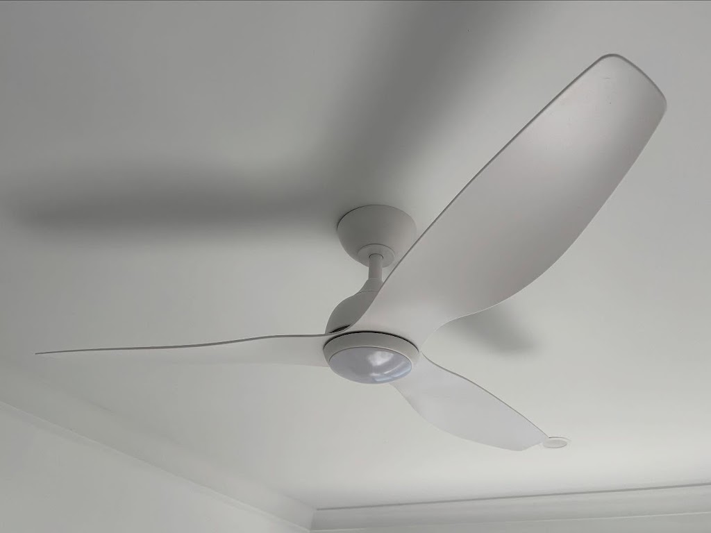 Astro Electrical Contractors | 17 Somervale Rd, Sandy Beach NSW 2456, Australia | Phone: 0481 789 689