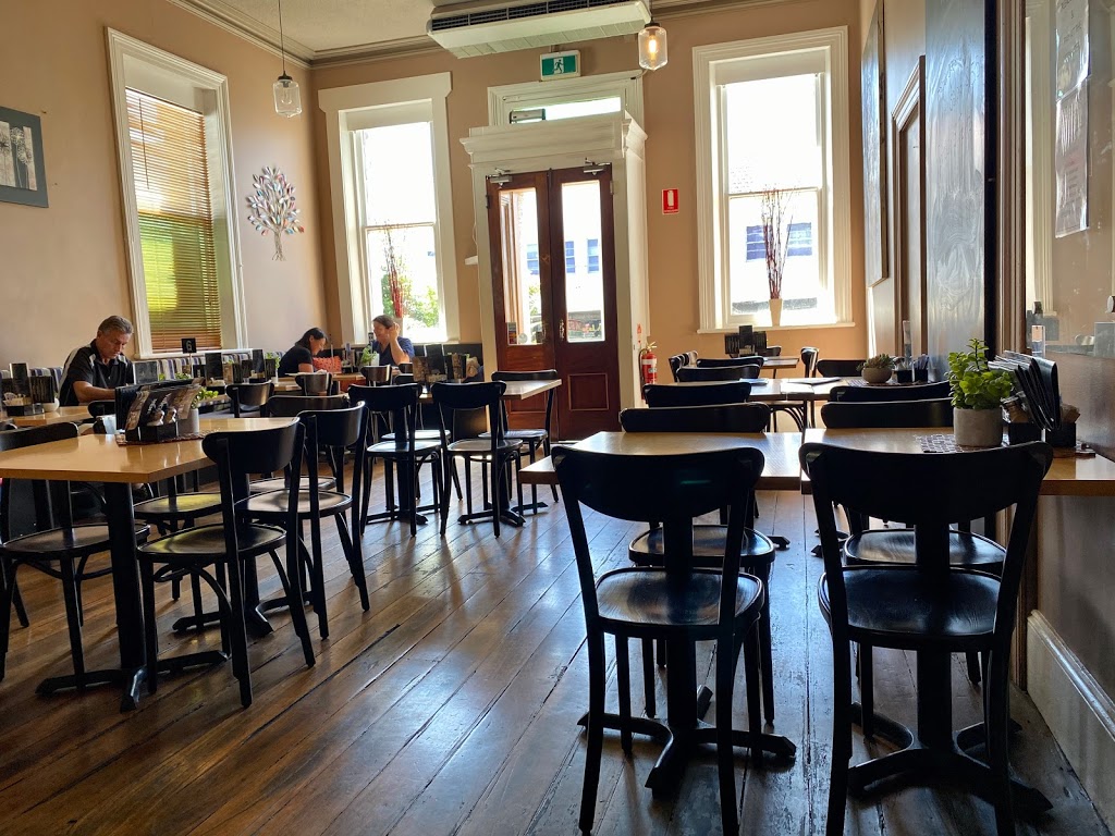 Cafe Vulcan | restaurant | 57 Vulcan St, Moruya NSW 2537, Australia | 0244744334 OR +61 2 4474 4334
