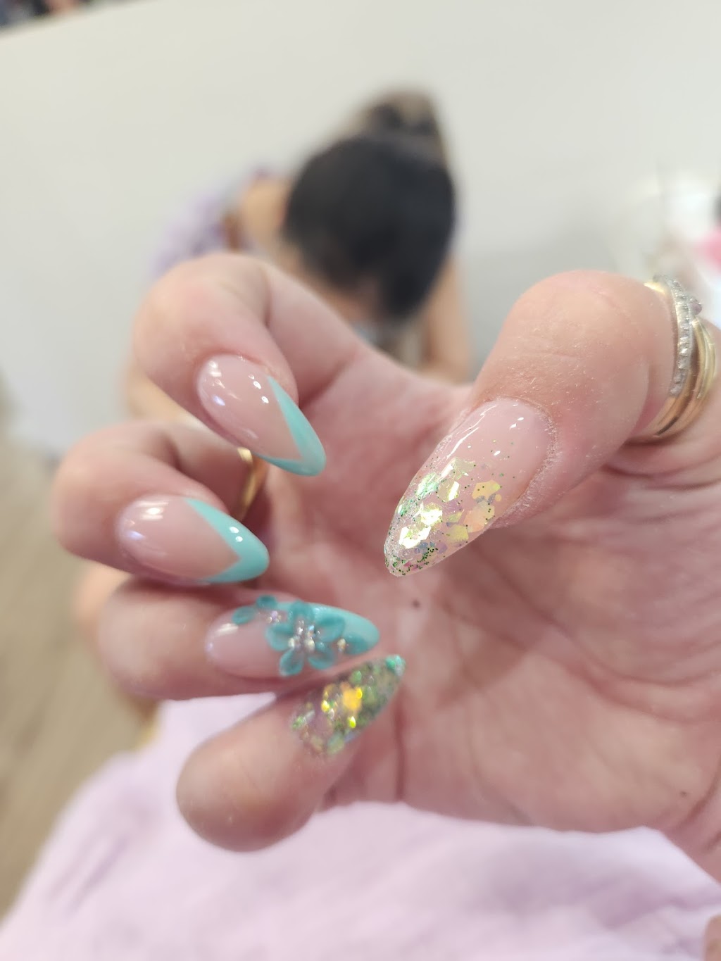 The Trend Nails and Beauty | 10 Trafalgar St, Highland Park QLD 4211, Australia | Phone: 0451 989 448
