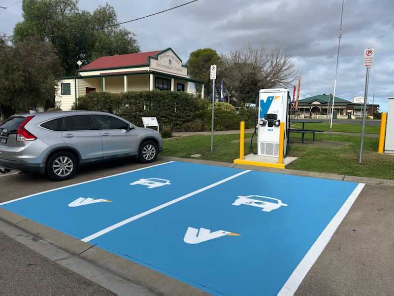 Evie Charging Station | 79 Main St, Bruthen VIC 3885, Australia | Phone: 1300 463 843