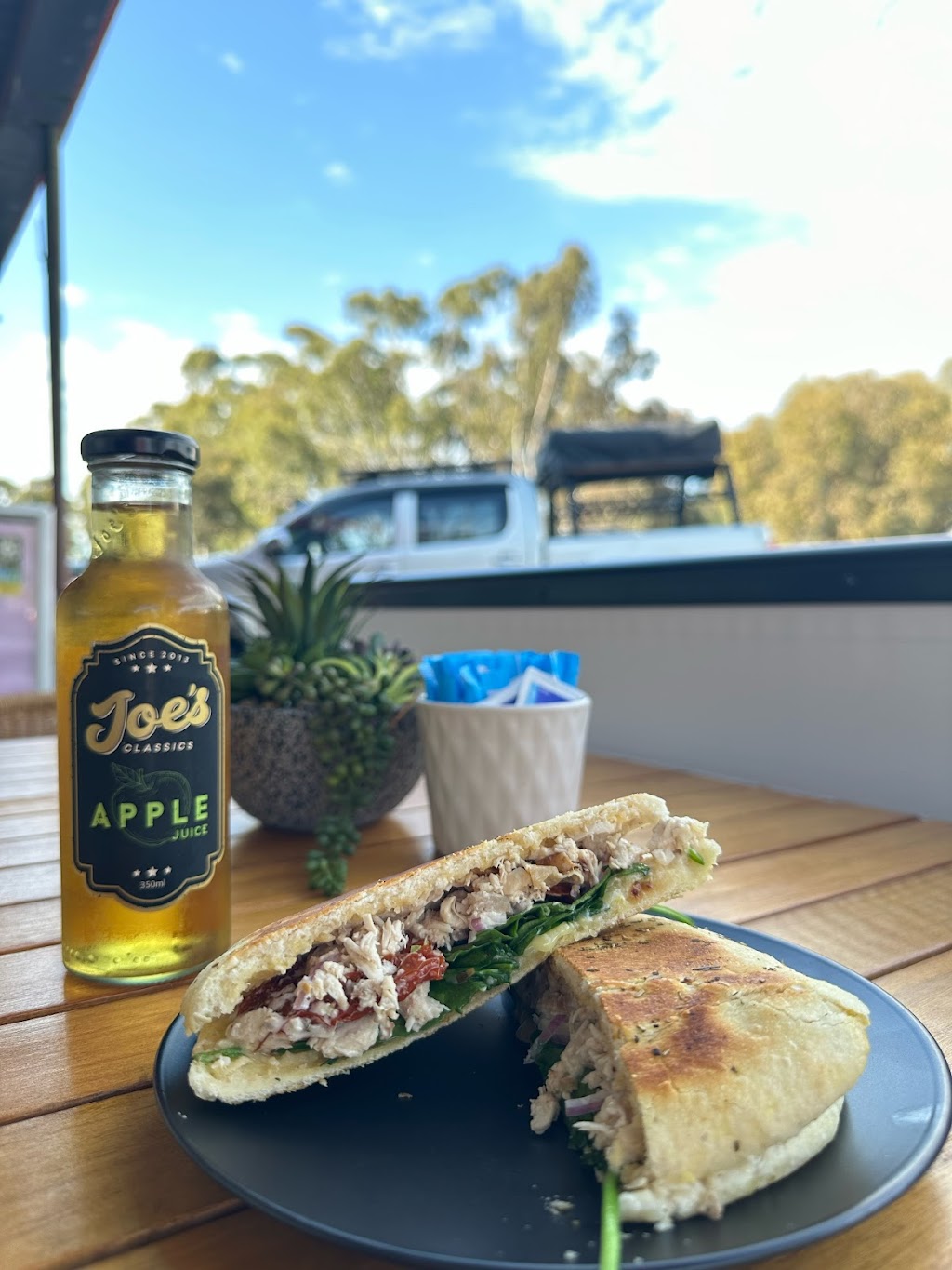 Tongala Bakery | 90 Mangan St, Tongala VIC 3621, Australia | Phone: 0480 555 295