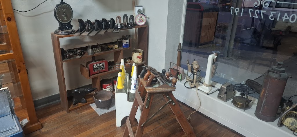 Wades Place | 73 Stroud St, Bulahdelah NSW 2423, Australia | Phone: 0413 727 197