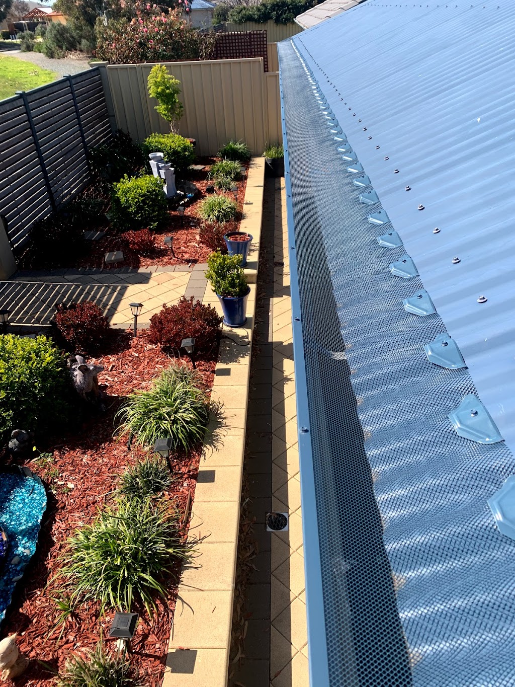 Gutter Guard Specialists | 6 Augusta Dr, Seaford Rise SA 5169, Australia | Phone: 0421 651 817