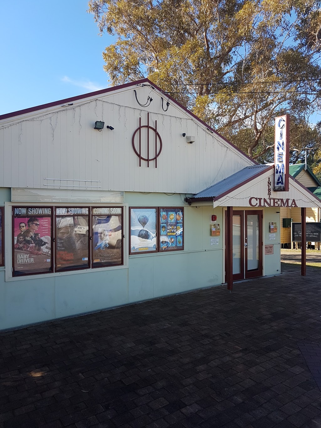 Inlet Cinema | 173 Jacobs Dr, Sussex Inlet NSW 2540, Australia | Phone: (02) 4441 2884