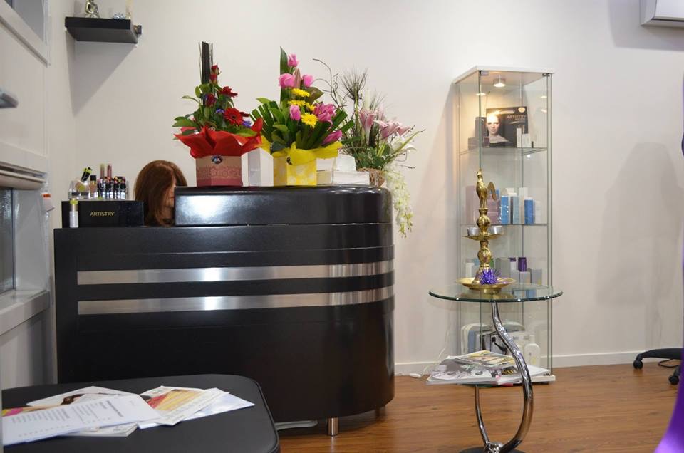 Just Curls Hair Salon | beauty salon | 44 Montpelier Dr, Berwick VIC 3806, Australia | 0423903967 OR +61 423 903 967