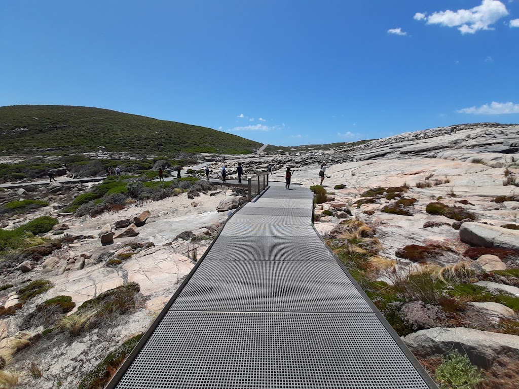 Natural Bridge | tourist attraction | The Gap Rd, Torndirrup WA 6330, Australia | 0898424500 OR +61 8 9842 4500