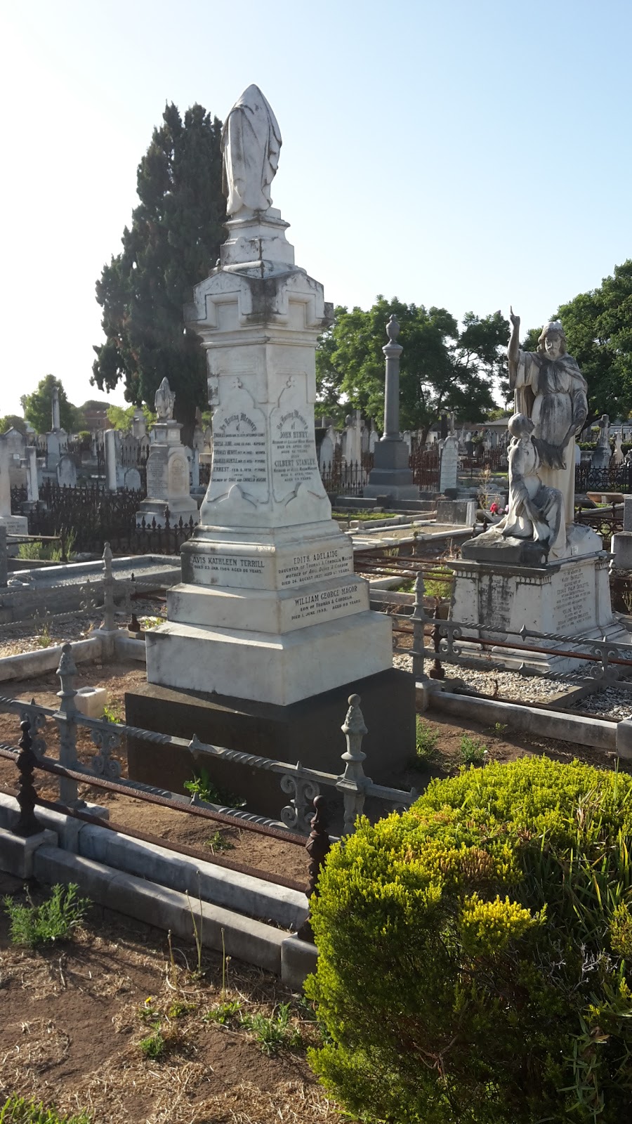 North Road Cemetery | Cemetery Ave, Nailsworth SA 5083, Australia | Phone: (08) 8344 1051