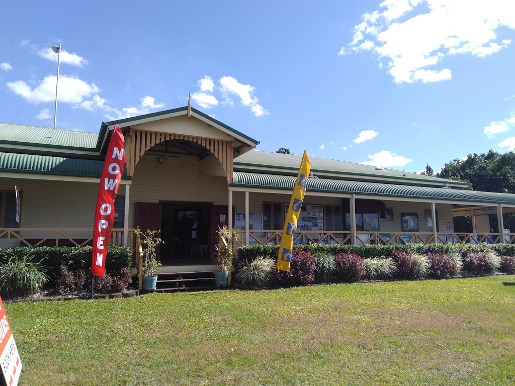 Tully Visitor and Heritage Centre | travel agency | Bruce Hwy, Tully QLD 4854, Australia | 0740682288 OR +61 7 4068 2288