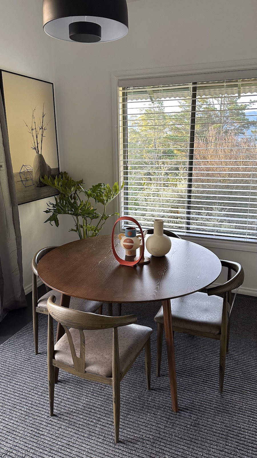 Mikes Kangaroo Valley | Unit 43, 391 Mount Scanzi Rd, Kangaroo Valley NSW 2577, Australia | Phone: 0421 583 363