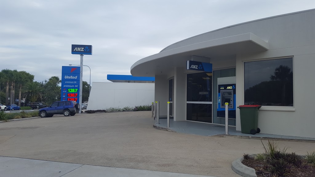 ANZ ATM Coolum Beach (Smart) | Cnr Birtwell St & David Low Hwy, Coolum Beach QLD 4573, Australia | Phone: 13 13 14