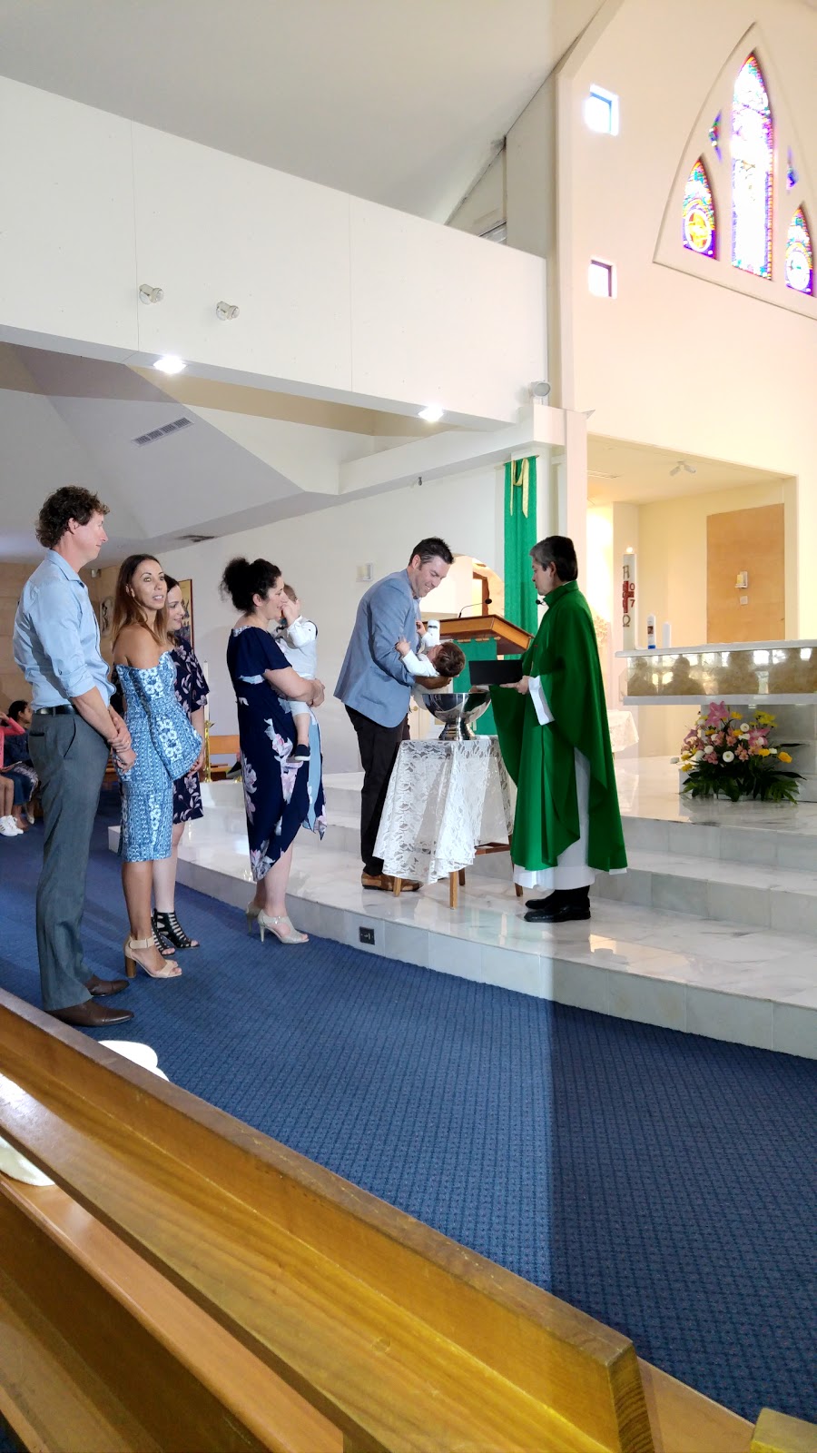 Mater Christi Catholic Church | church | 340 Yangebup Rd, Yangebup WA 6164, Australia | 0894174763 OR +61 8 9417 4763