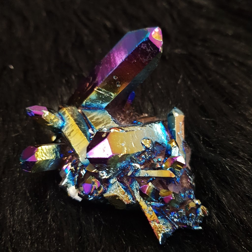 Crystals of the Earth | jewelry store | 17 Murdochs Rd, Moore Park Beach QLD 4670, Australia | 0475227795 OR +61 475 227 795