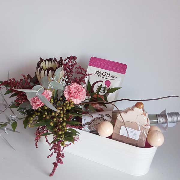 Vasse Flowers | 21 Egan Cres, Vasse WA 6280, Australia | Phone: 0416 390 260