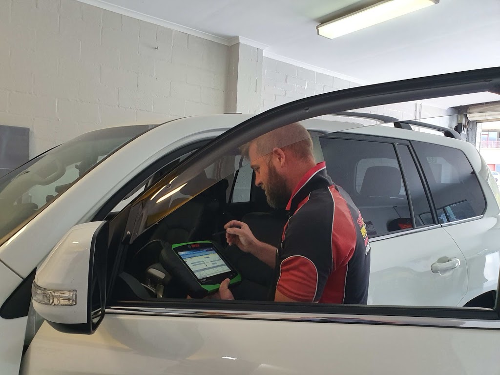 South Coast Windscreens | car repair | 7 Cranbrook Rd, Batemans Bay NSW 2536, Australia | 0428877825 OR +61 428 877 825