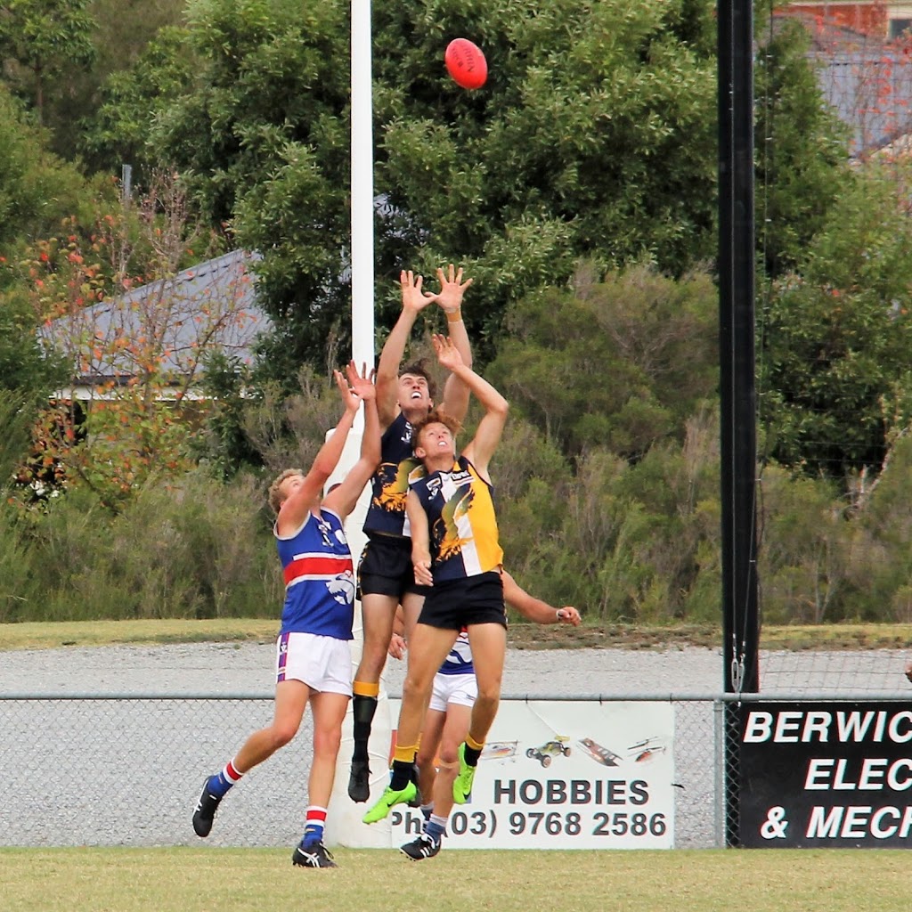 Beaconsfield Football Club |  | 100 Beaconsfield-Emerald Rd, Beaconsfield VIC 3807, Australia | 0478906256 OR +61 478 906 256