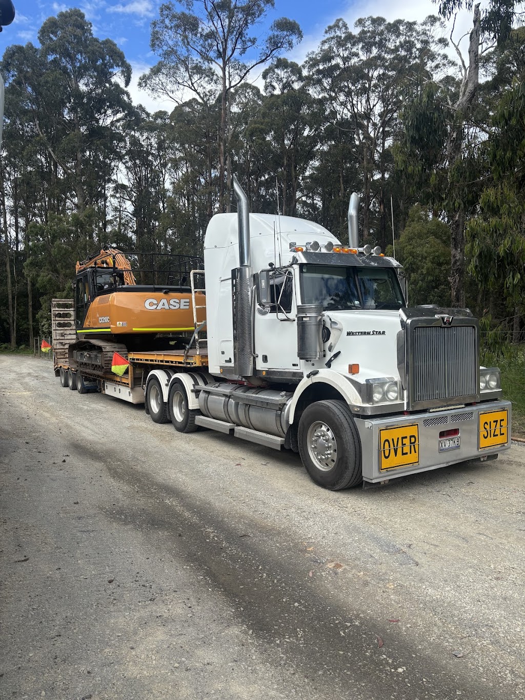 Hutton Excavation’s | 141 Merrylees Rd, Miepoll VIC 3666, Australia | Phone: 0417 274 945