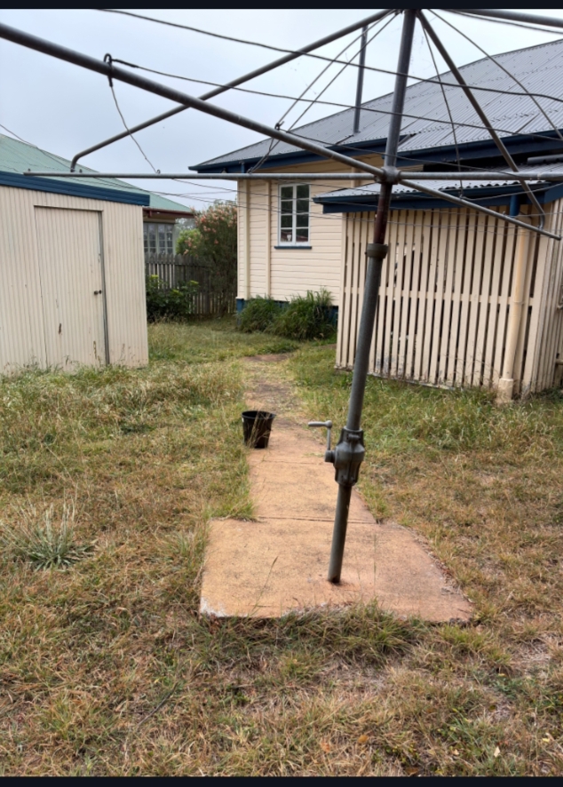 Clipz Gardening | Sprightly St, Ripley QLD 4306, Australia | Phone: 0448 210 917