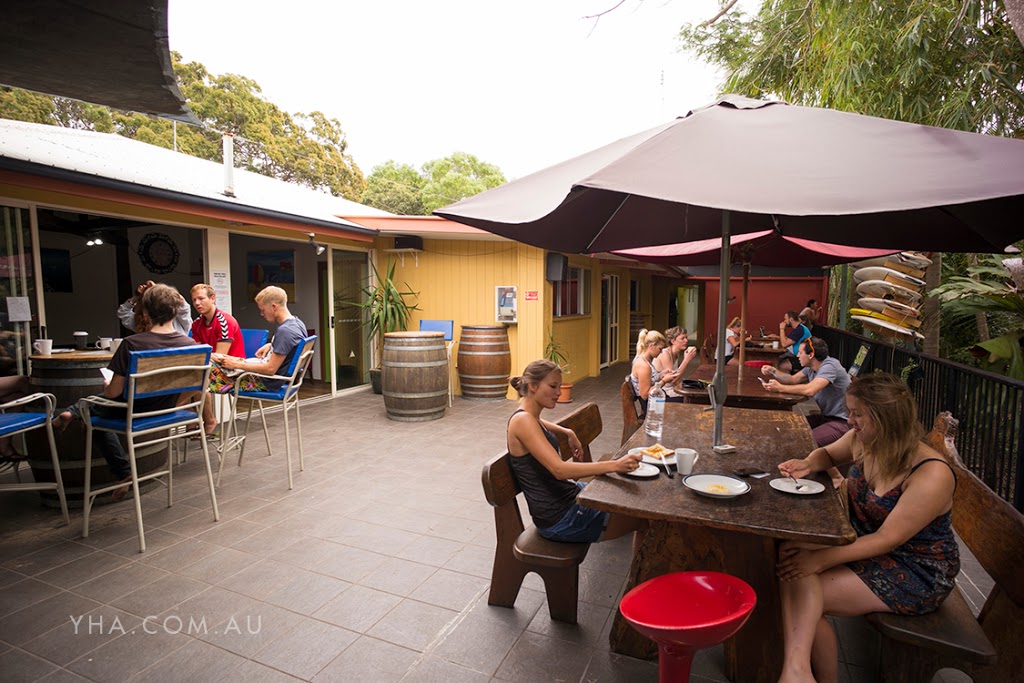 1770 YHA | 52 Captain Cook Dr, Agnes Water QLD 4677, Australia | Phone: (07) 4974 7200