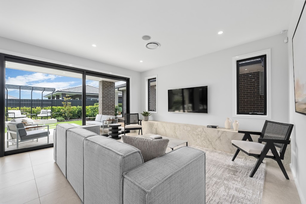 King Homes NSW - HomeWorld Box Hill | 17 Noah St, Box Hill NSW 2765, Australia | Phone: (02) 8795 0022