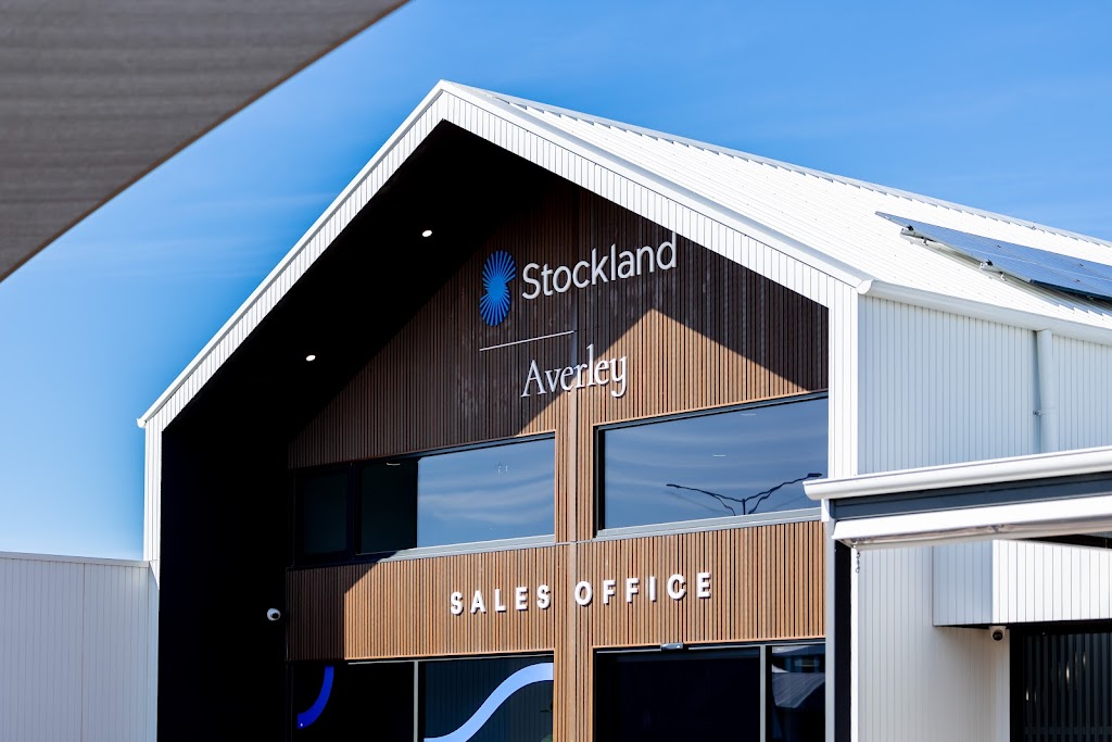 Stockland Averley Sales & Information Centre | 55 Apsley Pkwy, Nar Nar Goon North VIC 3812, Australia | Phone: 13 52 63
