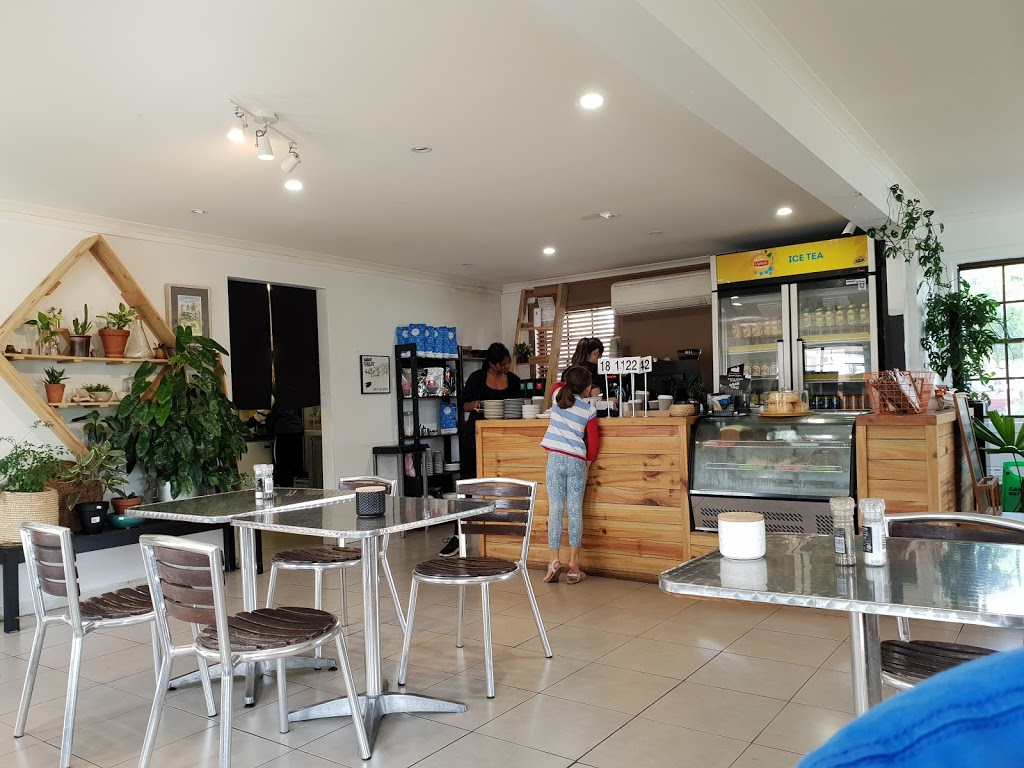 Black Sheep Caffe | cafe | 14 Main St, Samford Village QLD 4520, Australia | 0732893350 OR +61 7 3289 3350