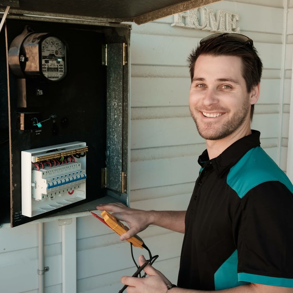 Firefly Connections Electrician | electrician | 3 Adrian St, Mayfield West NSW 2304, Australia | 0477047161 OR +61 477 047 161