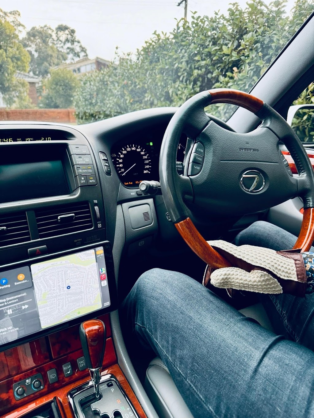 Flying Fox Chauffeur Service | 10 Dudley St, Castlemaine VIC 3450, Australia | Phone: 0402 598 492