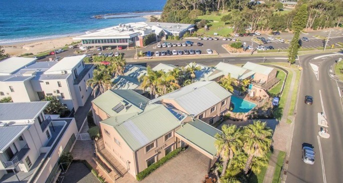 Mollymook Shores Hotel and Conference Centre | 11 Golf Ave, Mollymook NSW 2539, Australia | Phone: (02) 4455 5888