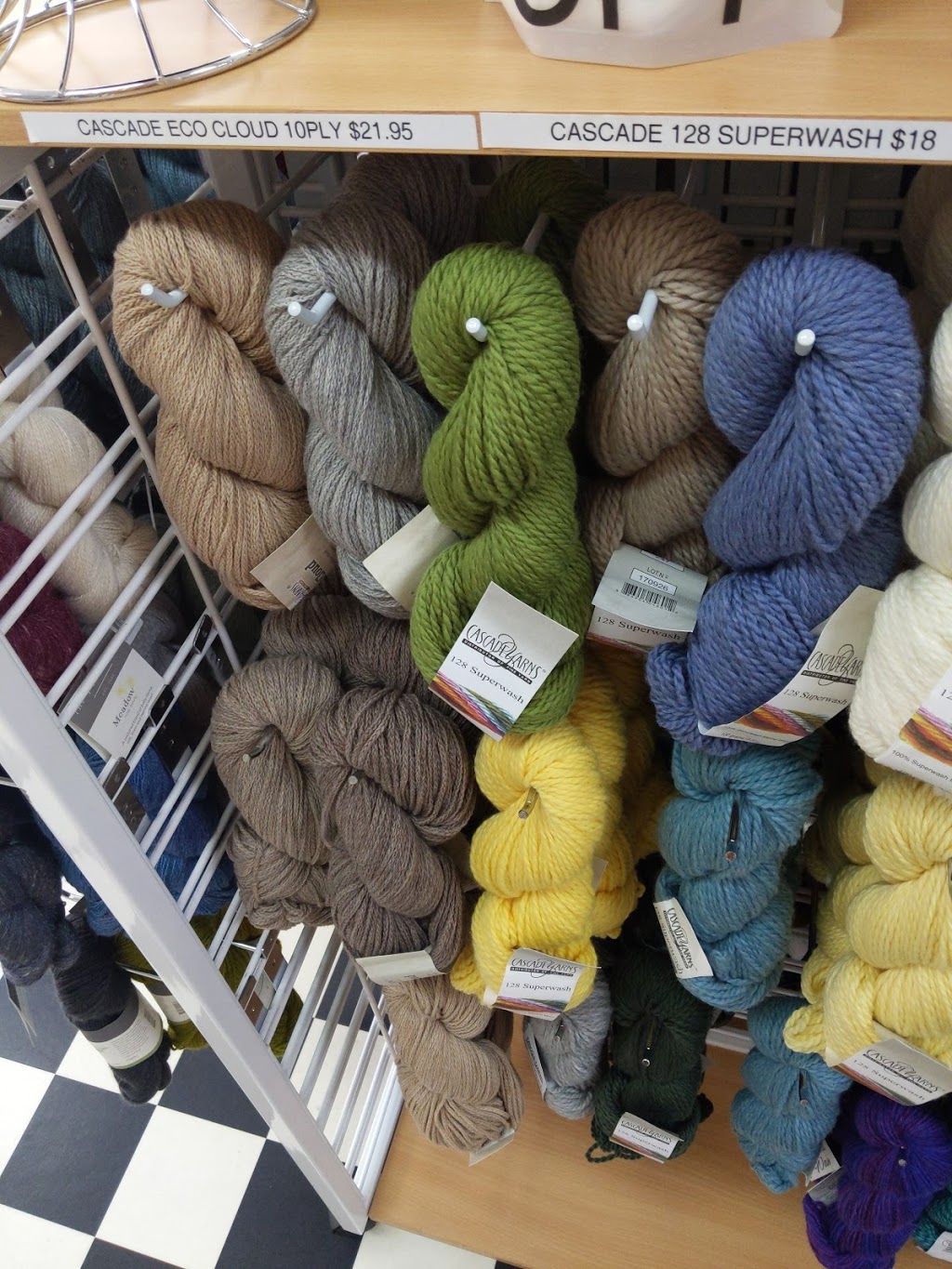 Yarn Glorious Yarn | Taringa Professional Centre, 11/180 Moggill Rd, Taringa QLD 4068, Australia | Phone: 0438 374 364