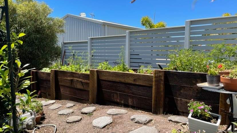 Gladstone Fencing and Landscaping - Charlies Customs | general contractor | Ebony Cl, Calliope QLD 4680, Australia | 0412776711 OR +61 412 776 711