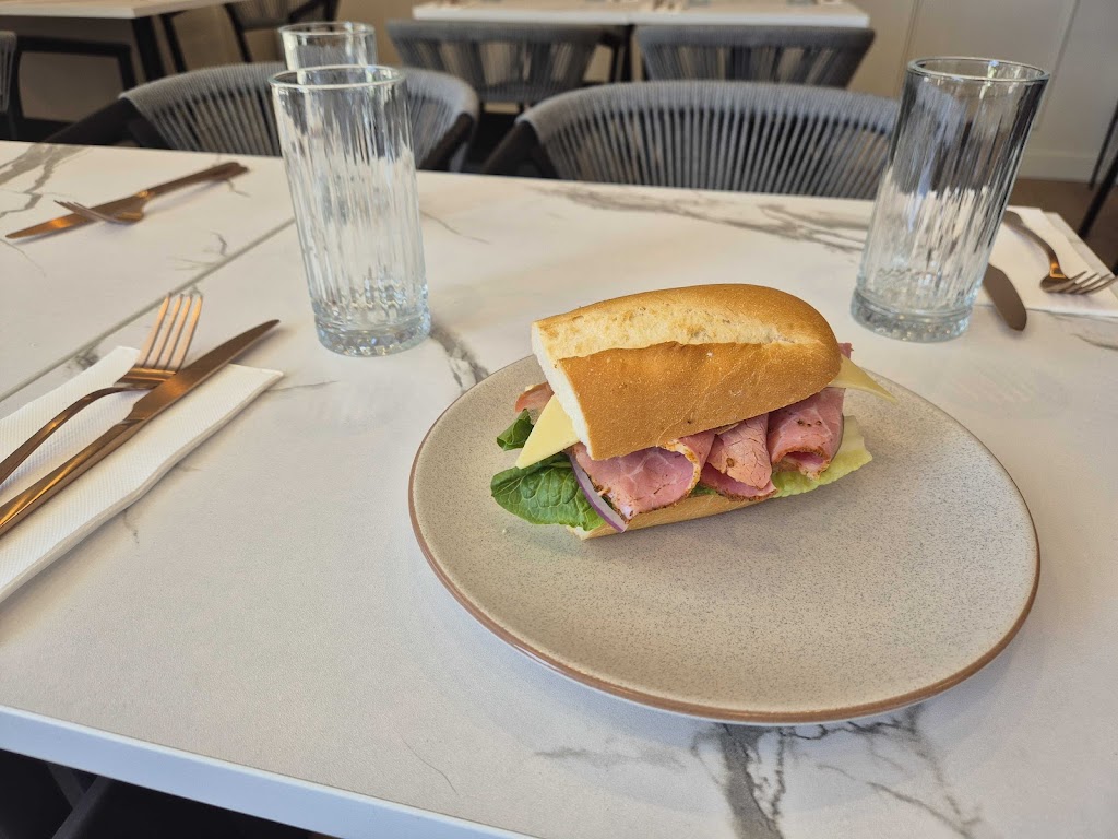 Deux M Cafe & Wine Bar | 2 Linkfield Rd, Brendale QLD 4500, Australia | Phone: 0475 958 590
