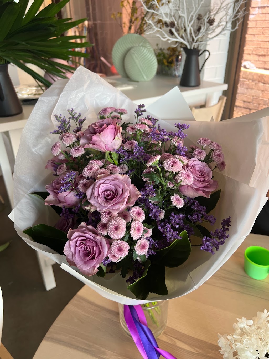 Mishka Flower Cafe | 89 Railway St, Corrimal NSW 2518, Australia | Phone: 0456 679 443