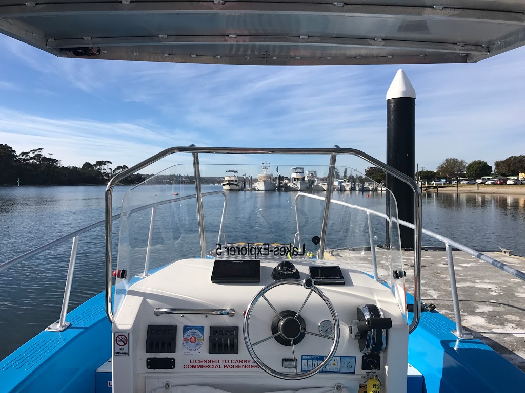 Lakes-Explorer Sea Safari & Water Taxi | Post Office Jetty, Lakes Entrance VIC 3909, Australia | Phone: 0458 511 438