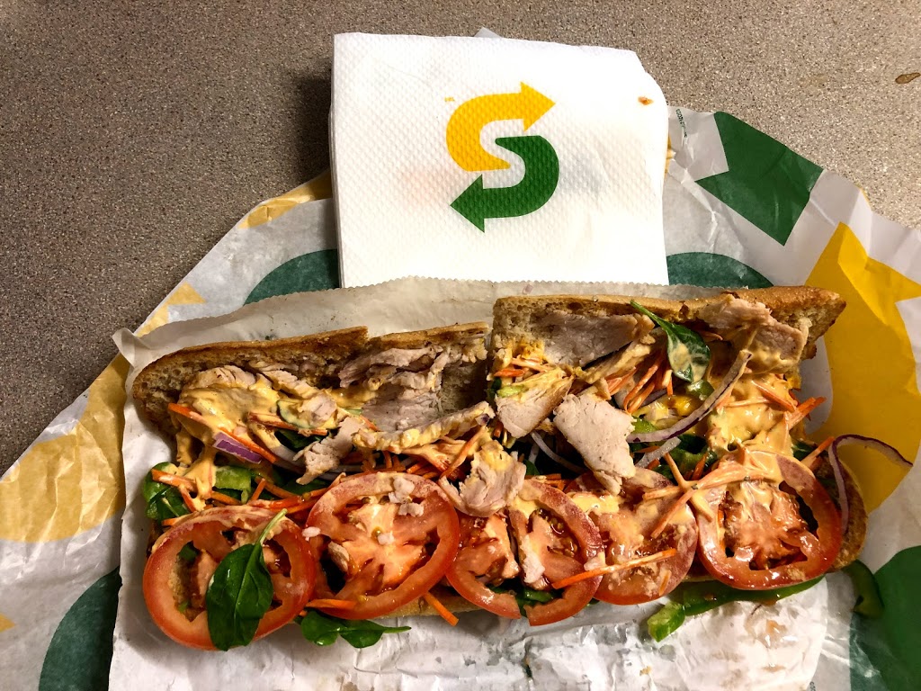 Subway® Restaurant | shop 3/186 Nathan St, Aitkenvale QLD 4814, Australia | Phone: (07) 4775 3155