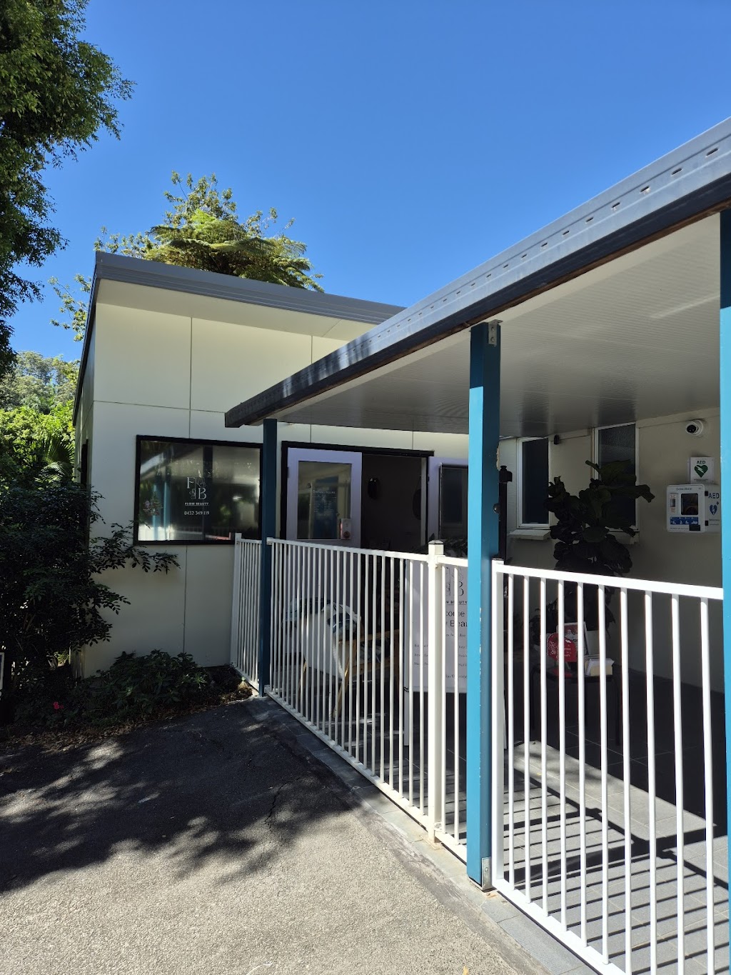 Flow Beauty | 250 Middle Boambee Rd, Boambee NSW 2450, Australia | Phone: 0432 349 119