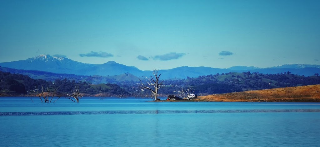 Starline Houseboats |  | 190 Sugarloaf Rd, Eildon VIC 3713, Australia | 0438444478 OR +61 438 444 478