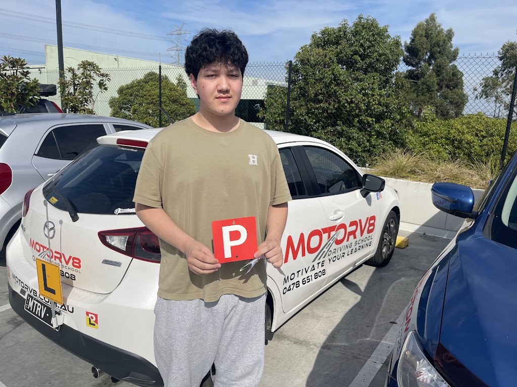 MotorV8 Driving School | 6 Golf Links Dr, Yarrambat VIC 3091, Australia | Phone: 0478 651 808