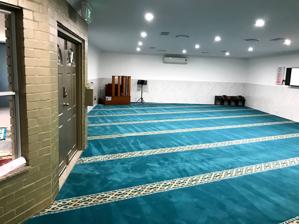 Young Mosque LMA | 3524 Moppity Rd, Young NSW 2594, Australia