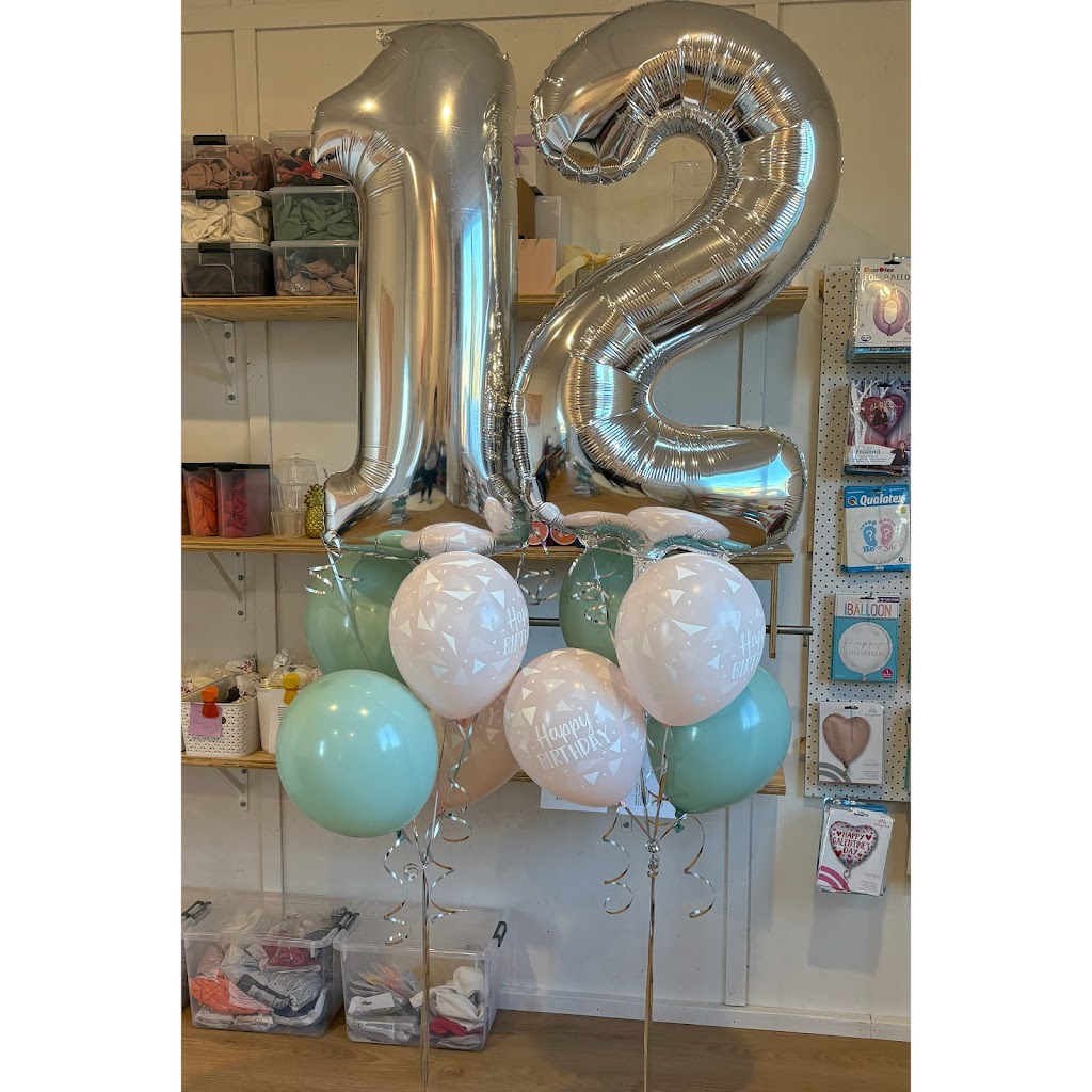 Balloons by B | Newlyn Reservoir Rd, Newlyn North VIC 3364, Australia | Phone: 0421 235 166