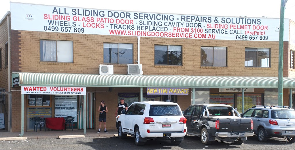 sliding door service | 2/90 Melbourne St, Mulwala NSW 2647, Australia | Phone: 0499 657 609