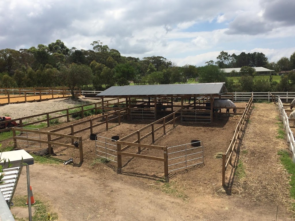 Kallaroo Park Equestrian Centre | 58 Cooyong Rd, Terrey Hills NSW 2084, Australia | Phone: 0403 750 260