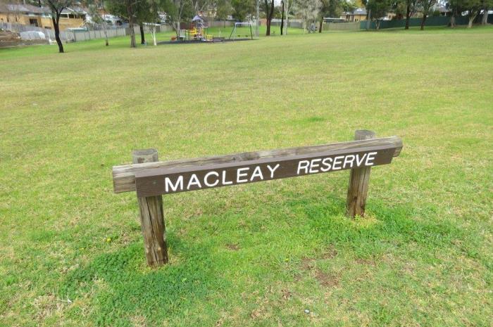 Macleay Reserve | park | 2 MacLeay St, Bradbury NSW 2560, Australia | 0246454000 OR +61 2 4645 4000