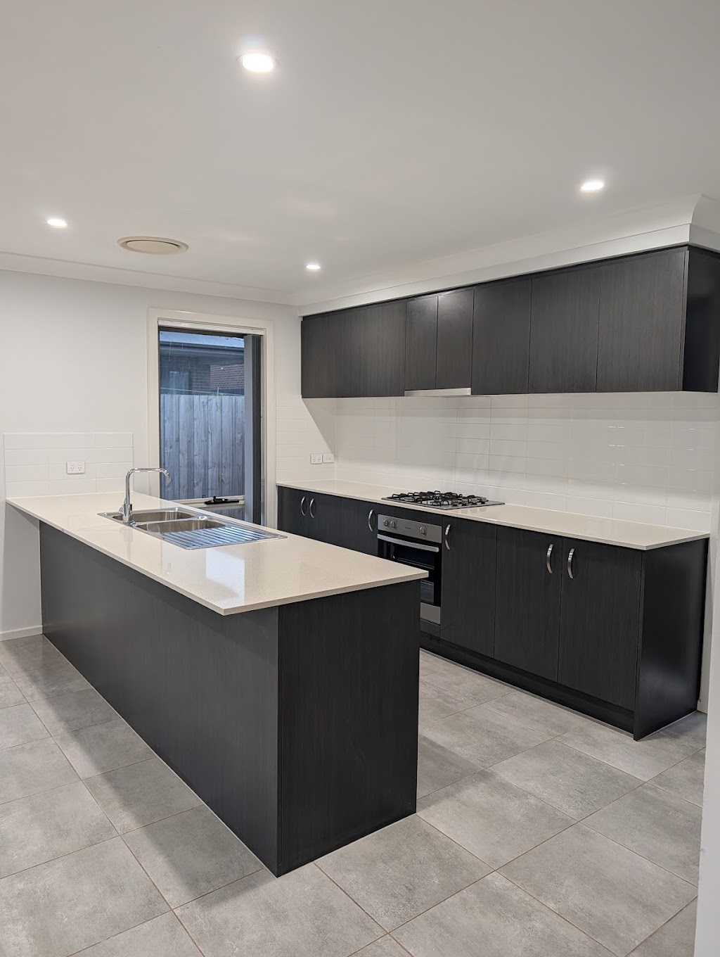 Admire Cleaning Services NSW pty Ltd | Leppington NSW 2179, Australia | Phone: 0451 904 871