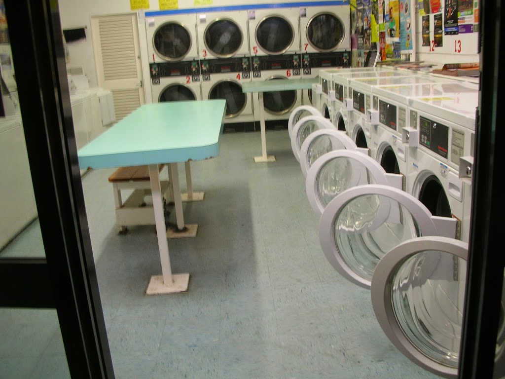 Laundrybiz | Greenwood Villageshopping Centre, 1 Calectasia St, Greenwood WA 6024, Australia | Phone: 0417 955 755