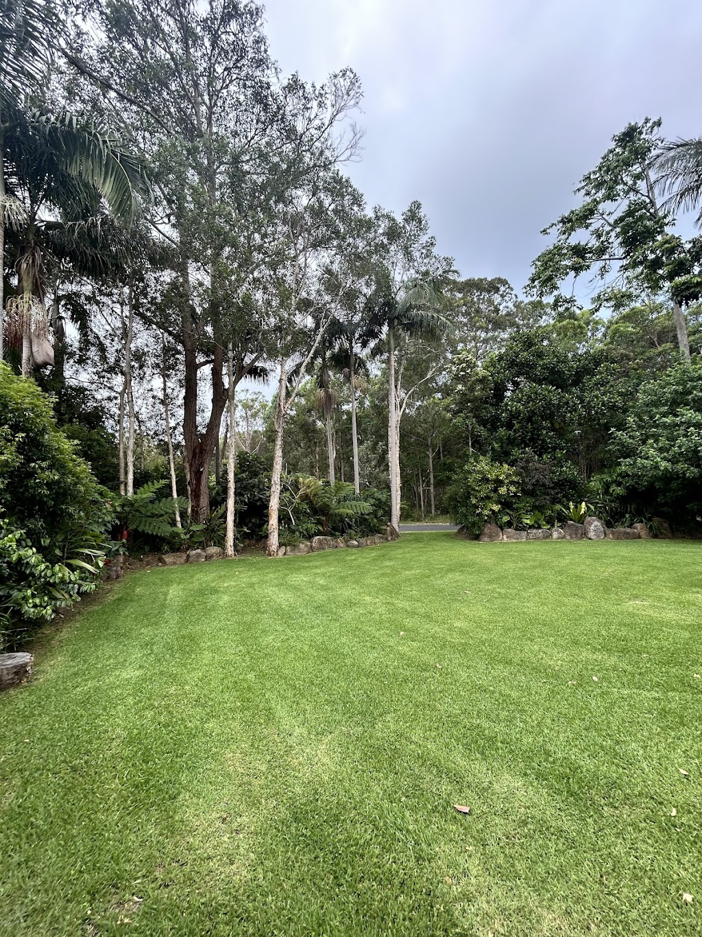 Pepos Gardens | 139 Possum Creek Rd, Bangalow NSW 2479, Australia | Phone: 0413 406 597